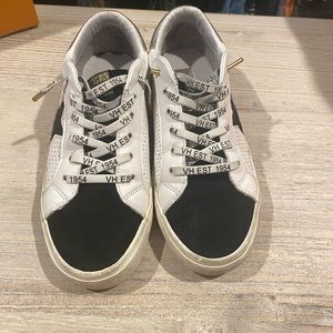 Vintage Havana sneakers